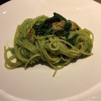 クッチーナ イタリアーナ アメリア - ズワイガニのほうれん草ソースパスタ　これすっごく美味しかったです