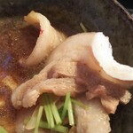 久兵衛屋 - 黒豚アップ