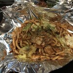 鉄板居酒屋 へらちょんぺ - 焼きうどんブタ（600円）　Ｍっる撮影