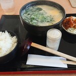 ウッディ・ハウス - ラーメン定食(とんこつ)890円