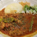 SPICY CURRY 魯珈 - 激辛！鶏せせりと獅子唐のタマリンドカレー