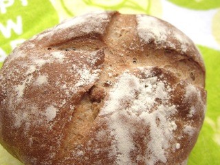 Ferdinand - イチジク＆クルミ入りのパン