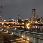 ビストロ ブルーキッチン&ボトルズ - 