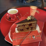 127099380 - ケーキとコーヒー♪