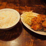 芙蓉苑 - 唐揚げセット（唐揚げ＆ライス）