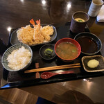 天ぷら 和食処 舞恒 - 上天ぷら定食 900円 海老二本、さつま芋、ヤングコーン、かき揚げ、茶碗蒸し、ご飯、みそ汁