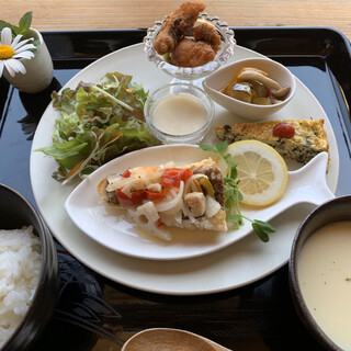 結乃屋ミツバチ_1