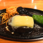 Restaurant ハセクラ - レギュラー(200g)にゴーダチーズトッピング