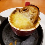 Kokosu - オニオングラタンのココット焼き