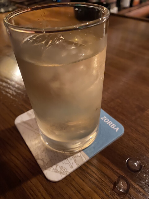 ショットバー ゾルバ Shot Bar Zorba 日本大通り バー 食べログ