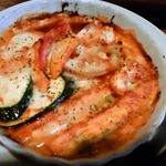 鳥亭 - スカモルツァアフミカートと野菜のオーブン焼き