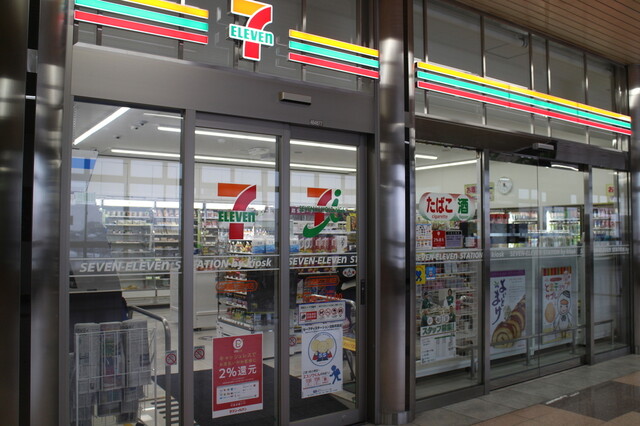 セブンイレブン 北海道ST苫小牧店（SEVENELEVEN） - 苫小牧（コンビニ・スーパー）の写真