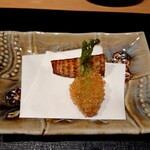 御料理 まつ山 - タラの芽と合馬のたけのこの揚げ物