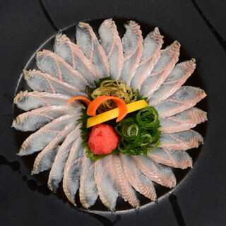 地産地消にこだわり、その時季ならではの食材を使用。