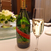 中国料理 カリュウ(ヨコハマ グランド インターコンチネンタル ホテル) - マムのシャンパーニュ