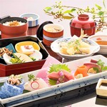 Washoku Nabedokoro Sushi Han - 