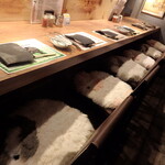 炭火兜ひつじ - カウンター席