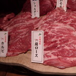 炭火兜ひつじ - カルビ、肩ロース