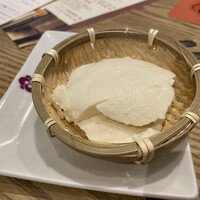 赤坂うまや 新宿 - ザル豆腐