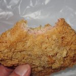 味の大関 - 「ハムかつ(\70)」の断面。