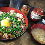 丼ぶり屋 幸丼 - 