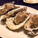 名前のないイタリア料理店 - ○香川県牡蠣のブルゴーニュバターオーブン焼き様