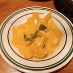 ヴィネリア グーフォ - オレンジのサラダ　550円