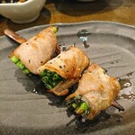 天ぷら 穴子蒲焼 助六酒場 - 万能ねぎ豚肉巻き