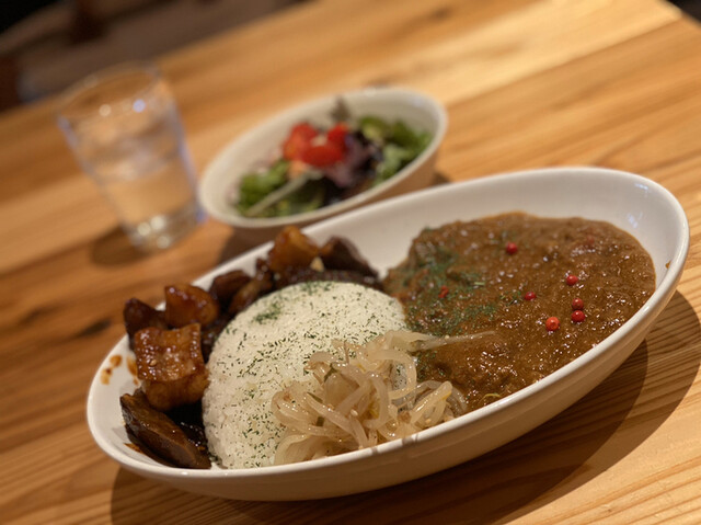 ホルモン モツデフ Horumon Motsdef 三ノ宮 ｊｒ ホルモン 食べログ