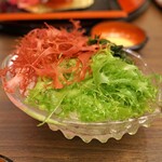 Shogun Japanese Restaurant  - 海藻サラダ