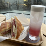 スターバックス リザーブ ロースタリー トウキョウ - 