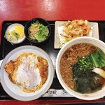 そば処 つる岡 - 通常、かき揚げは付きません