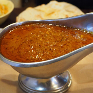 ナンハウス デヴィ_1