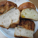 Pignon - 3種のパン断面図
