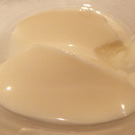 京 静華 - 杏仁豆腐