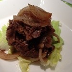 京 静華 - エイジング牛の炒め物