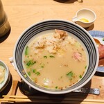 日本橋海鮮丼 つじ半 - 