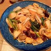 珞珈壹号 銀座店 - 五目焼きそば