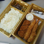 とんかつ濱かつ - エビフライとヒレかつ弁当その３
