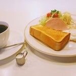 軽食・喫茶プラザ - トーストモーニング500円