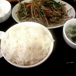 東海嘉宴 - レバニラ炒めランチです