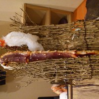 活カニの花咲 - かにの刺身