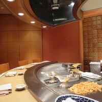 鉄板焼 さざんか - 店内
