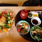 鯖乃家 - 桜コロッケ御膳 コロッケ大きい！