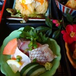 鯖乃家 - お刺身が分厚い