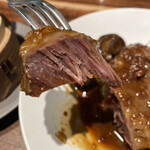 TexturA - ホホ肉の煮込み断面