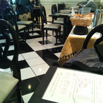 サロン・ド・カッパ - こじんまりとした店内