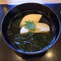 京都和久傳 - タケノコと若布の吸い物