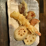 讃岐饂飩 恩家 - 