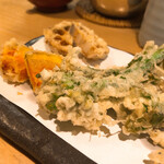 石臼挽き手打 蕎楽亭 - 季節の天ぷら（菜の花と蕗の薹）